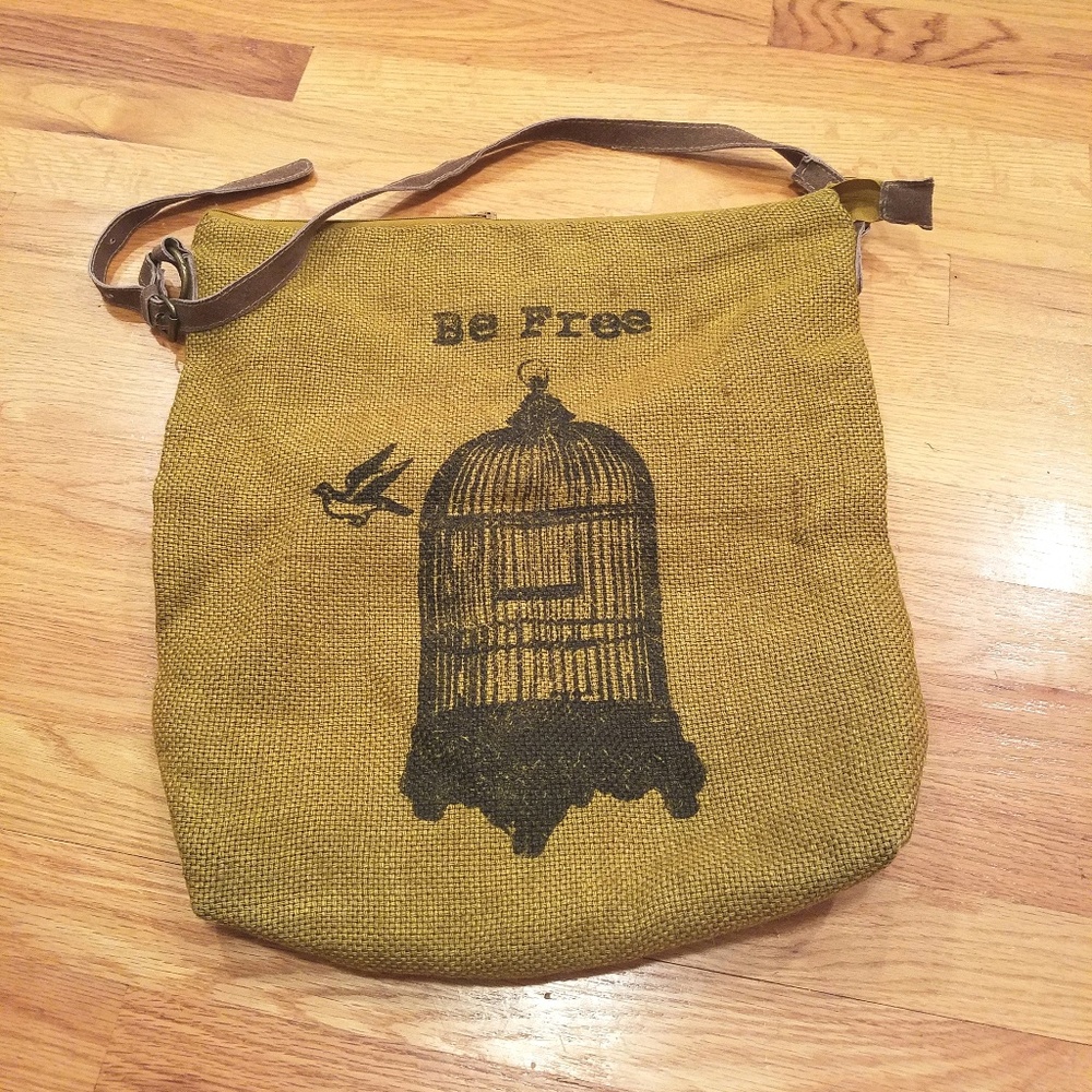Midwest-CBK Chartreuse "Be Free" Jute Shoulder Bag